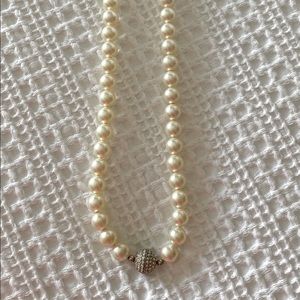 Touchstone Crystal pearl and crystal necklace
